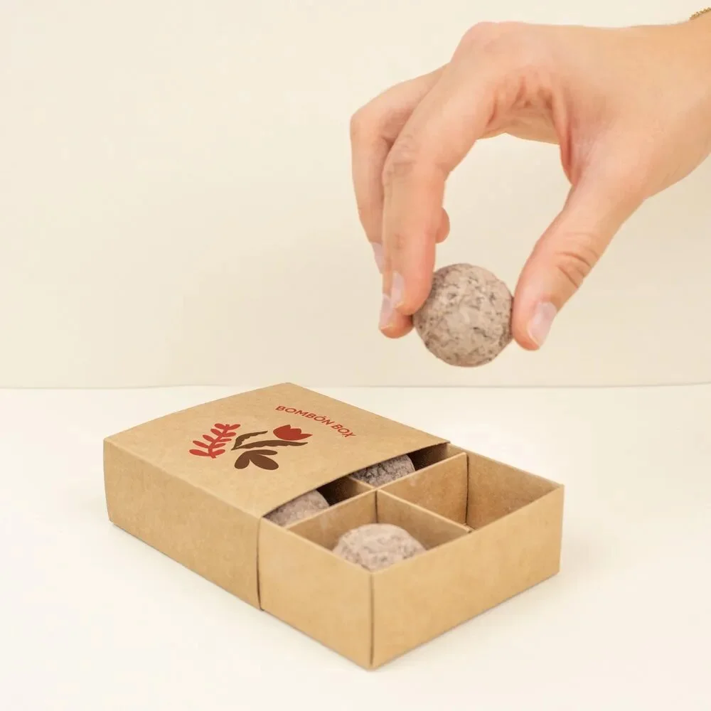 caja de bombones plantables kraft