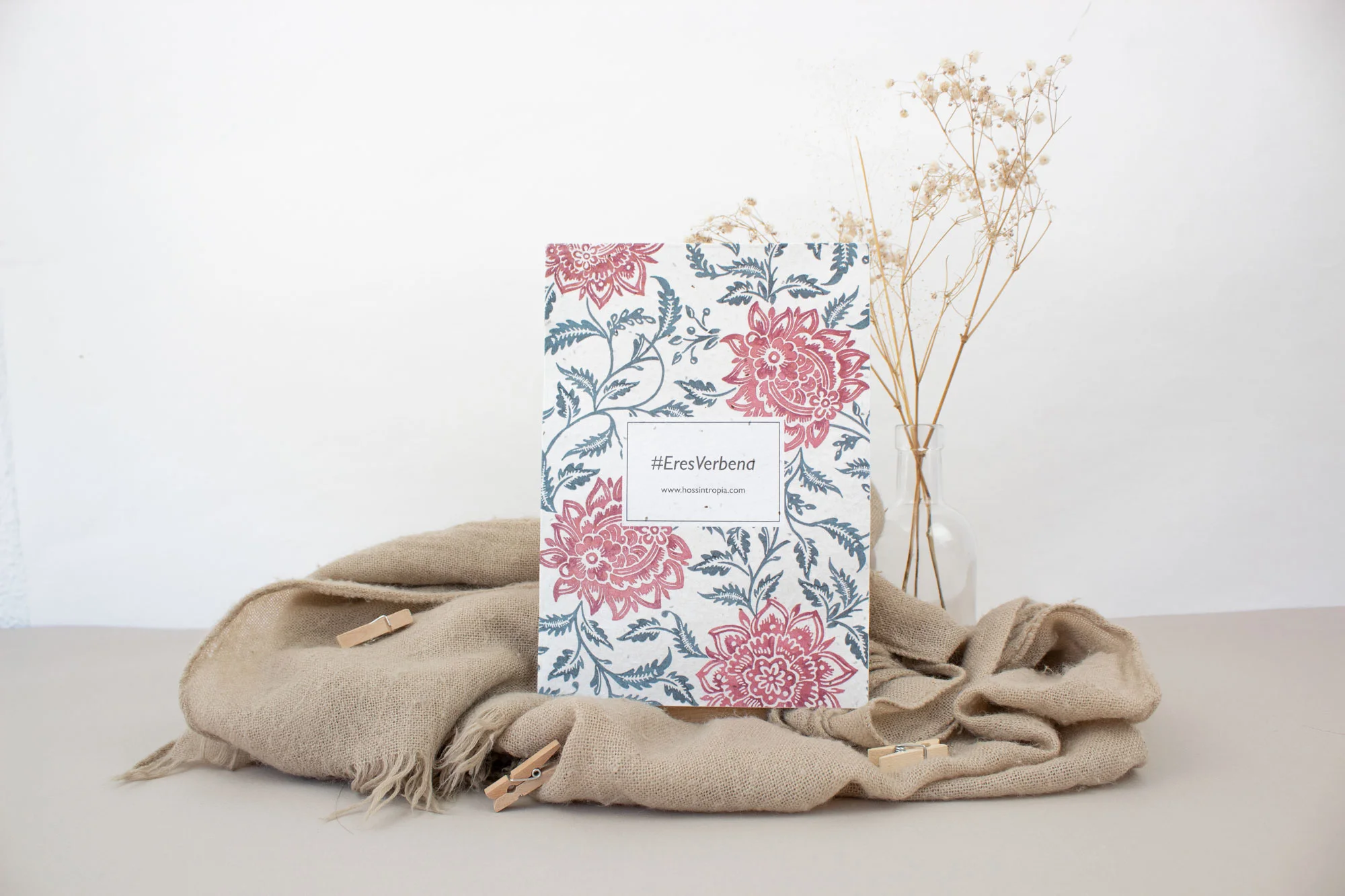 Hoss Intropia tarjetón A5