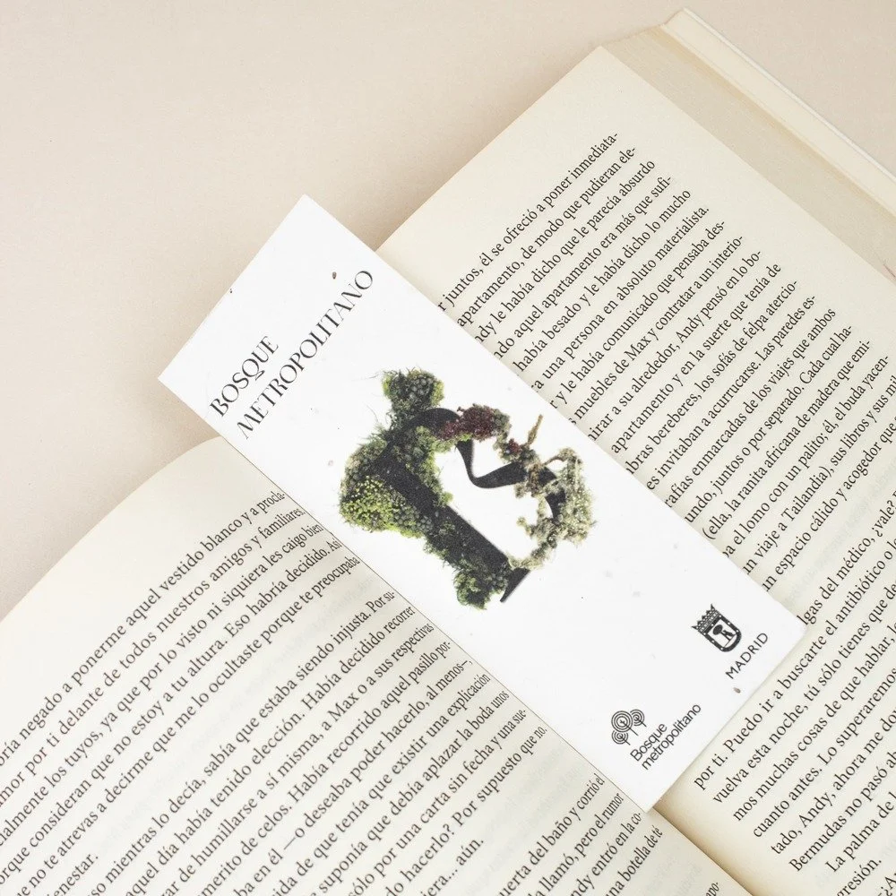 Marcapáginas con semillas