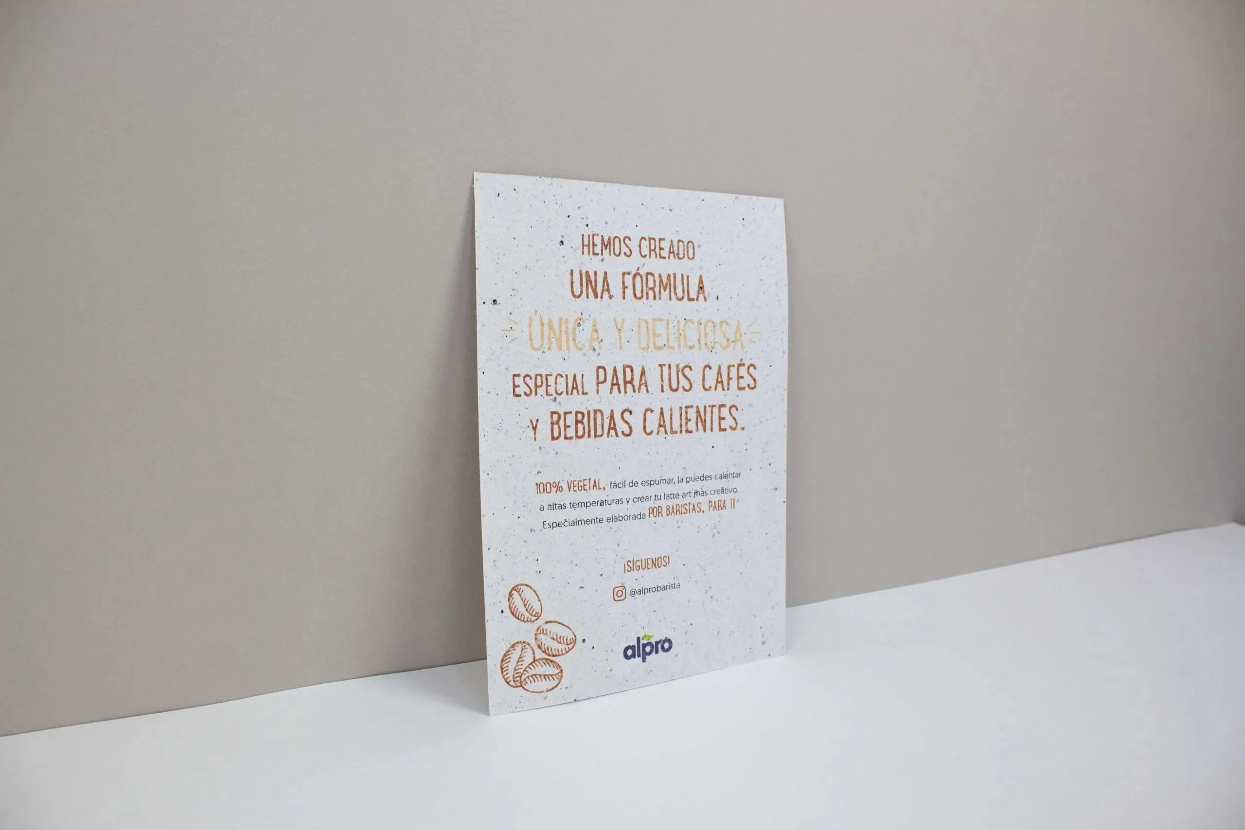 Tarjetas ecológicas Alpro.