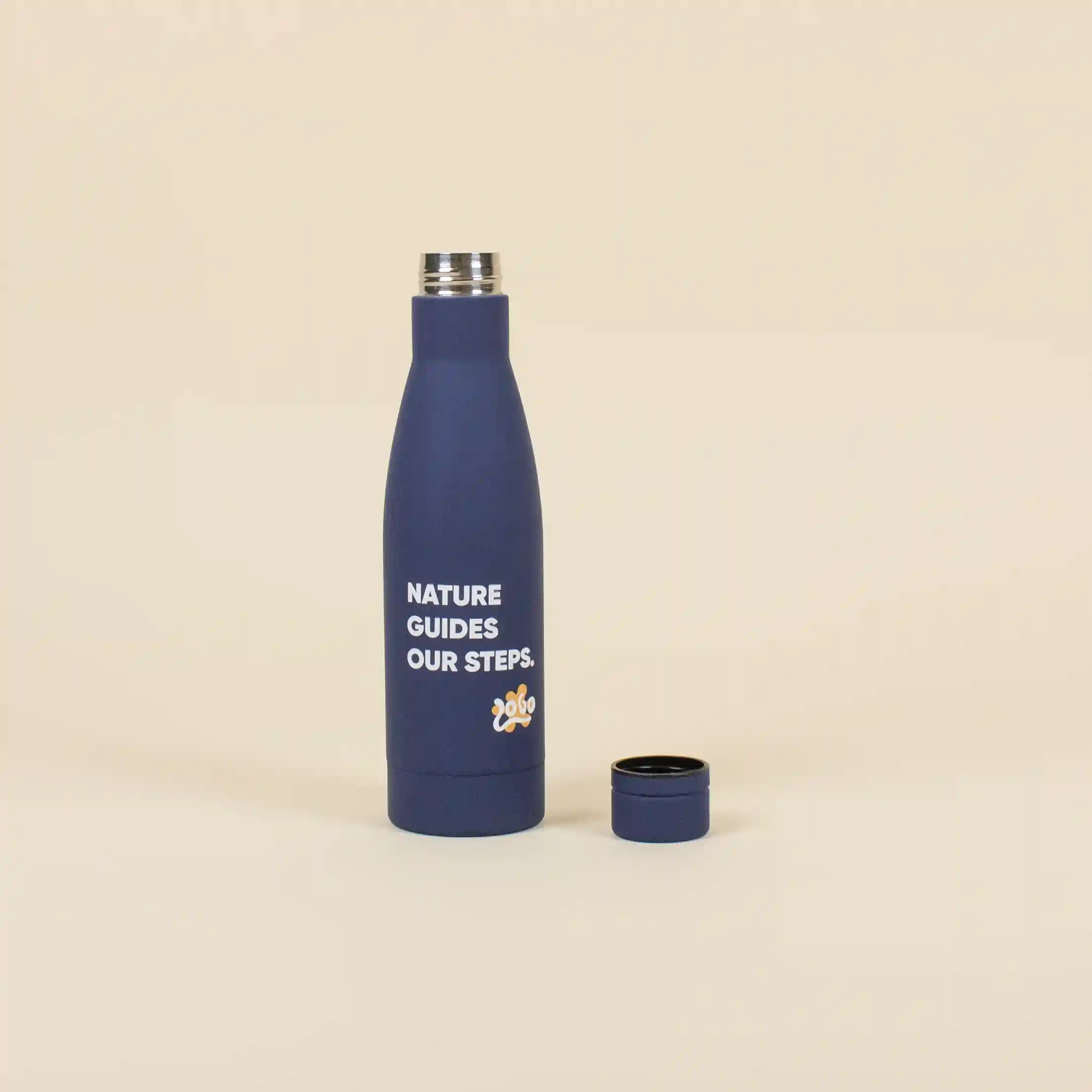 Botella de acero inoxidable 750ml color azul abierta tapon