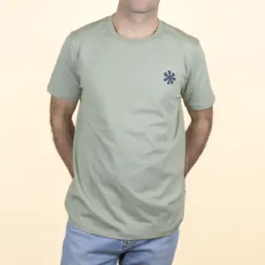 camiseta personalizada verde frontal chico