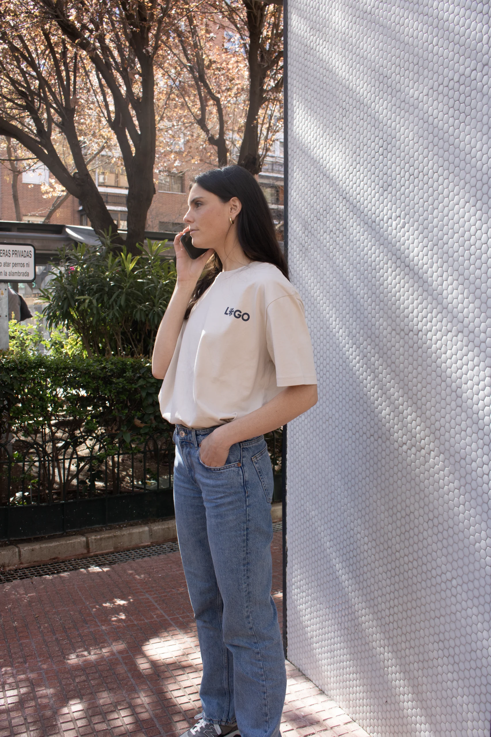Cahier vert recyclé personnalisé avec texte blanc