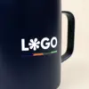 Vaso térmico con asa azul detalle logo blanco