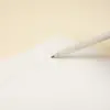 Lápiz ecológico personalizado ALBAR EN USO Lápiz de papel reciclado personalizado escribiendo en cuaderno blanco