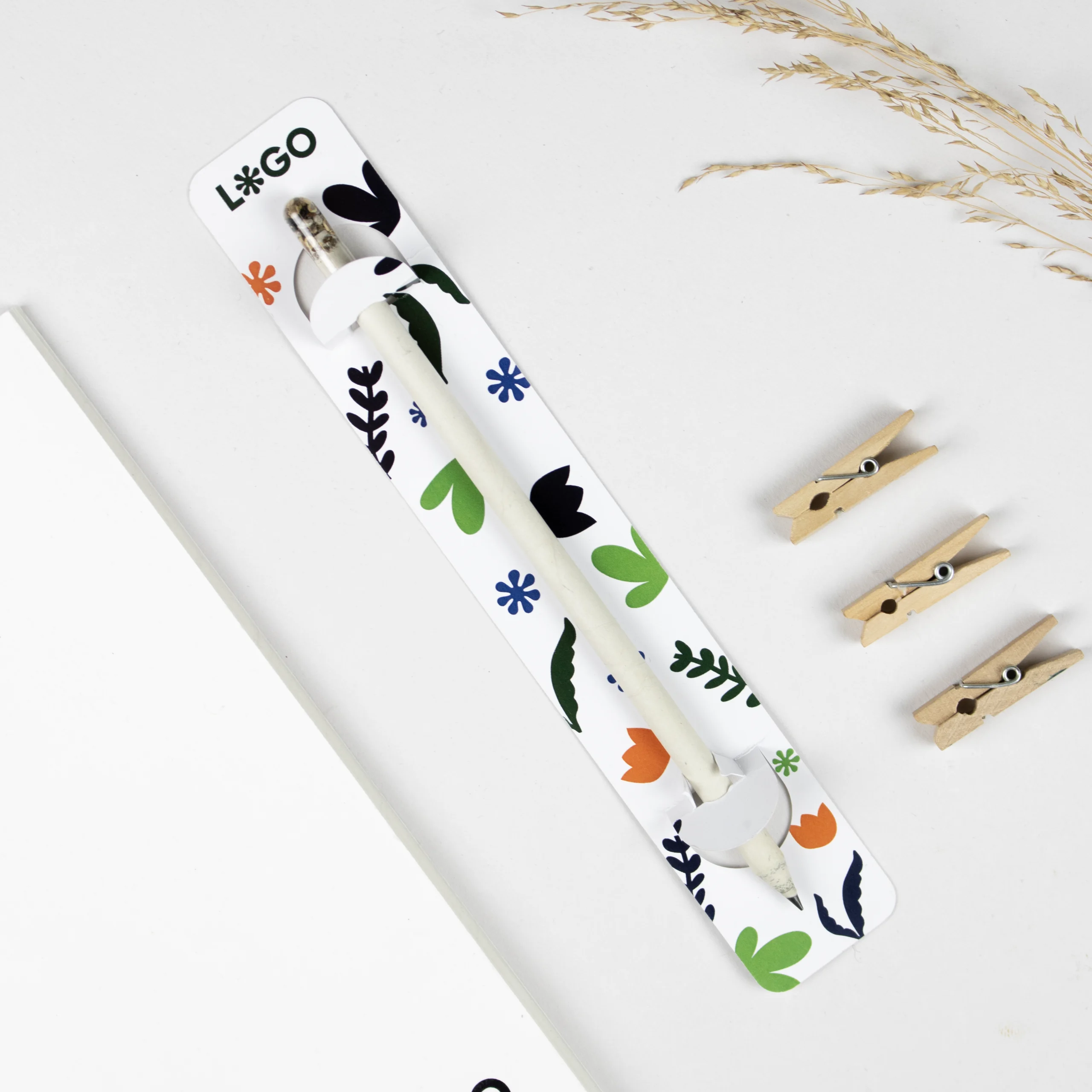 Lapices plantables con Blister blanco personalizado