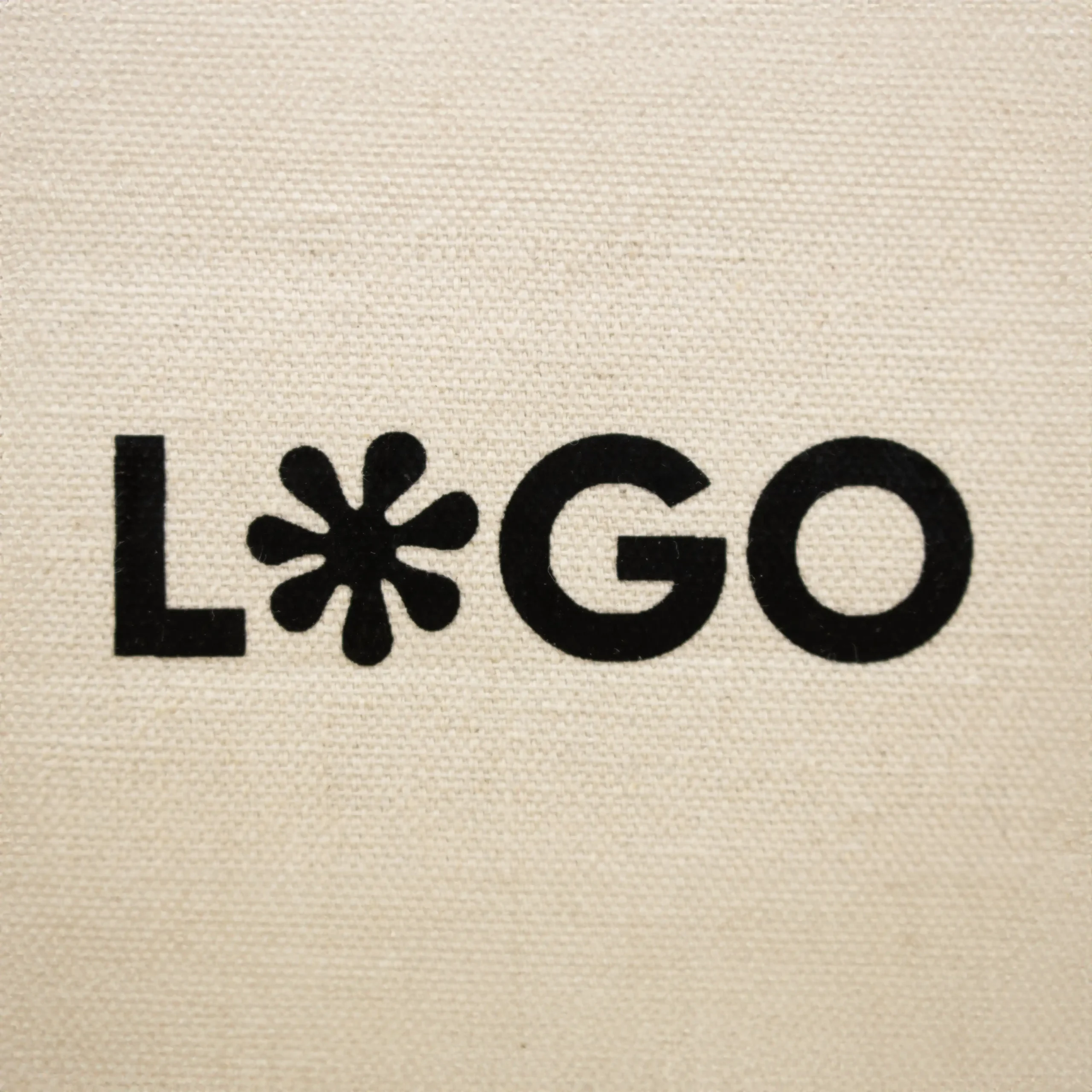 Mochila de algodón personalizada beige con logo negro