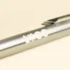 Bolígrafo de acero inoxidable personalizado con logo blanco