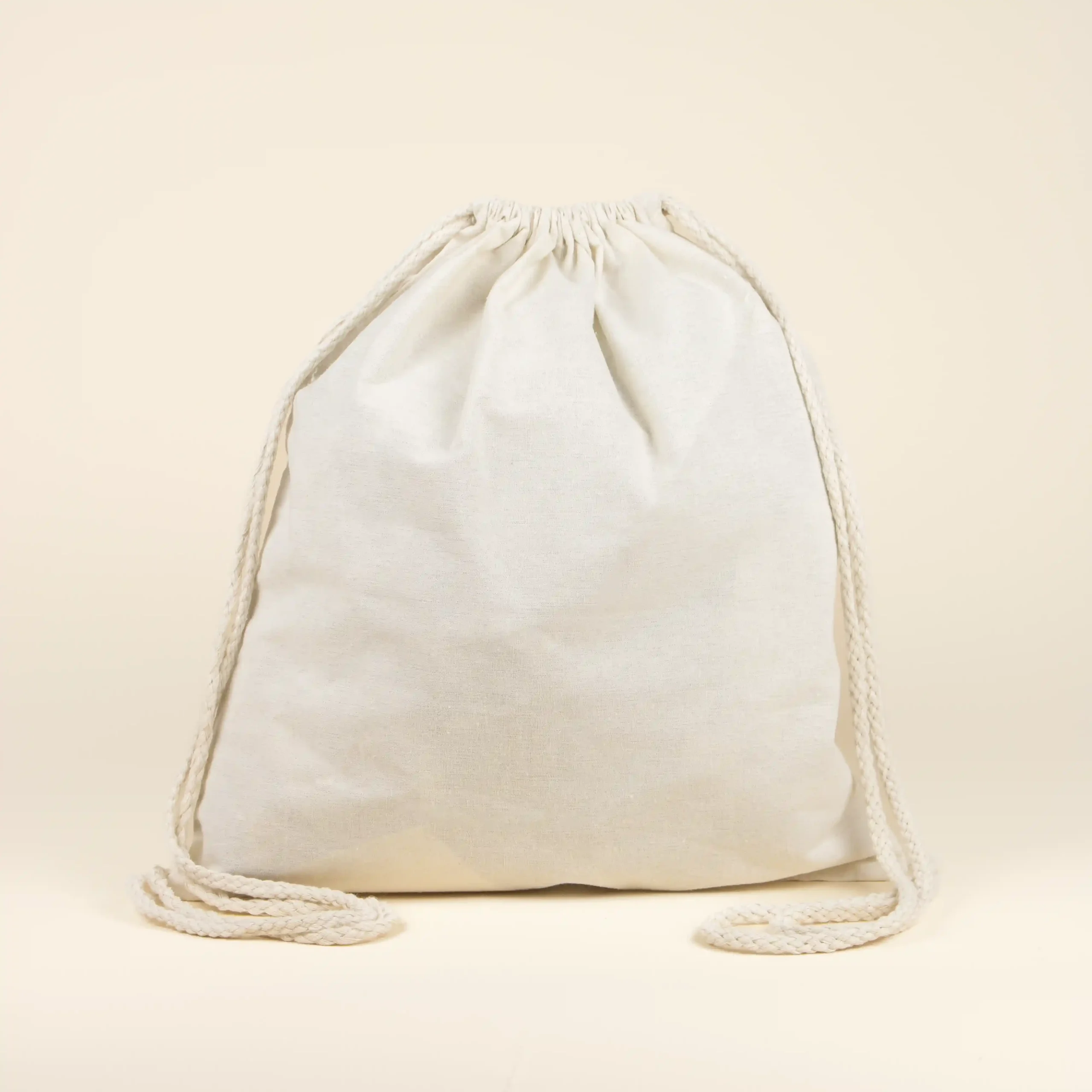 Mochila cuerdas personalizada tipo saco color beige