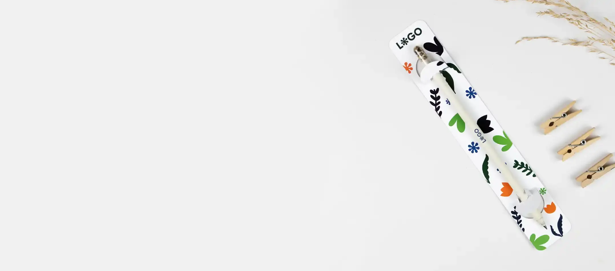 Lapicero plantable con blíster blanco personalizado