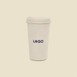 Vaso take away con tapa, personalizado con la palabra LOGO en azul